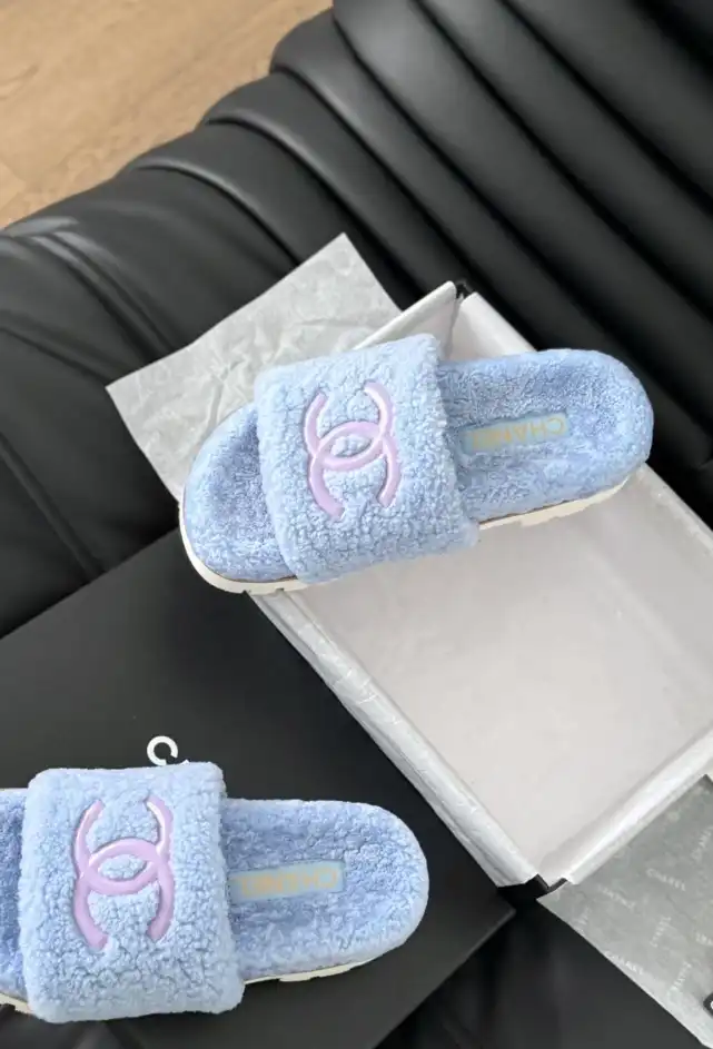 hype Chanel Slippers