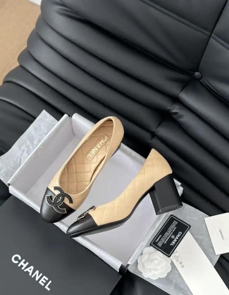 hype Chanel High Heels