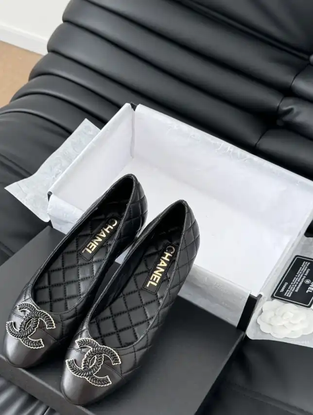 hype Chanel High Heels