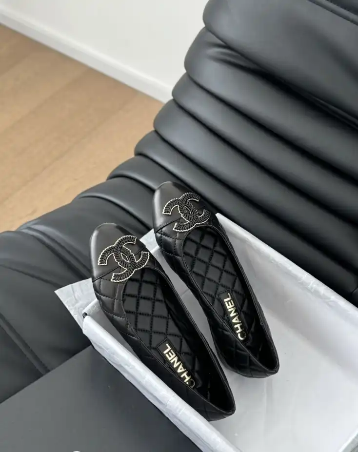 hype Chanel High Heels