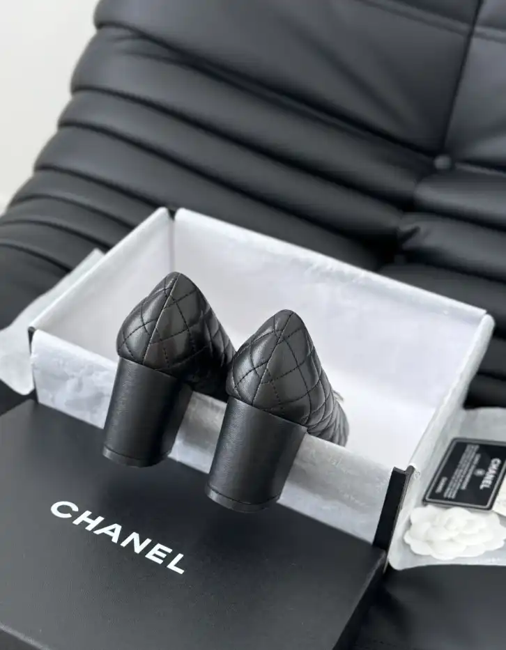 hype Chanel High Heels