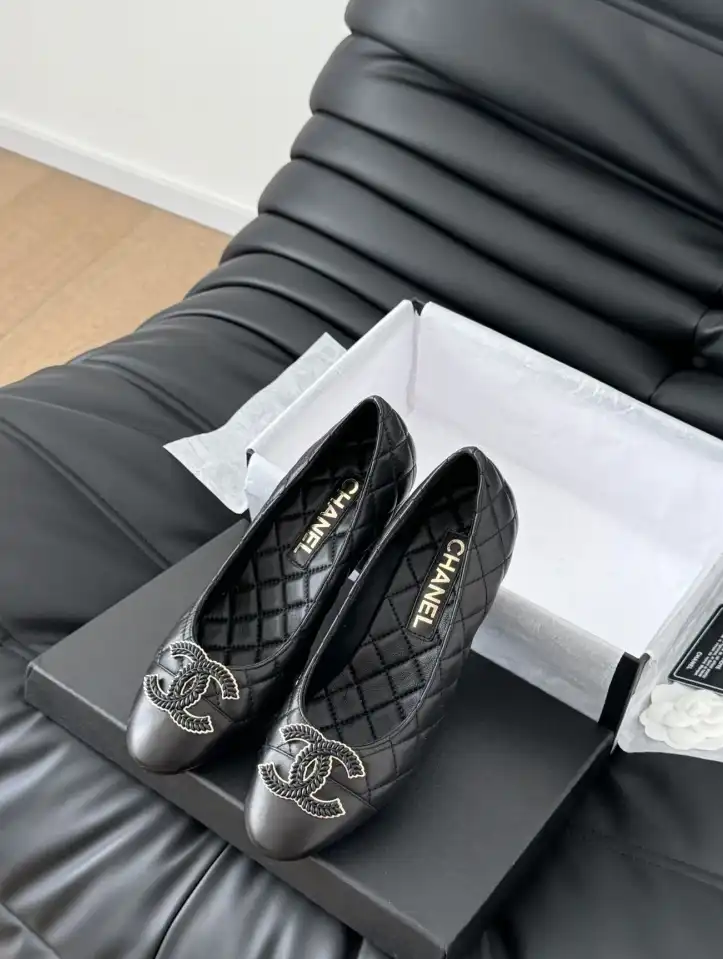 hype Chanel High Heels