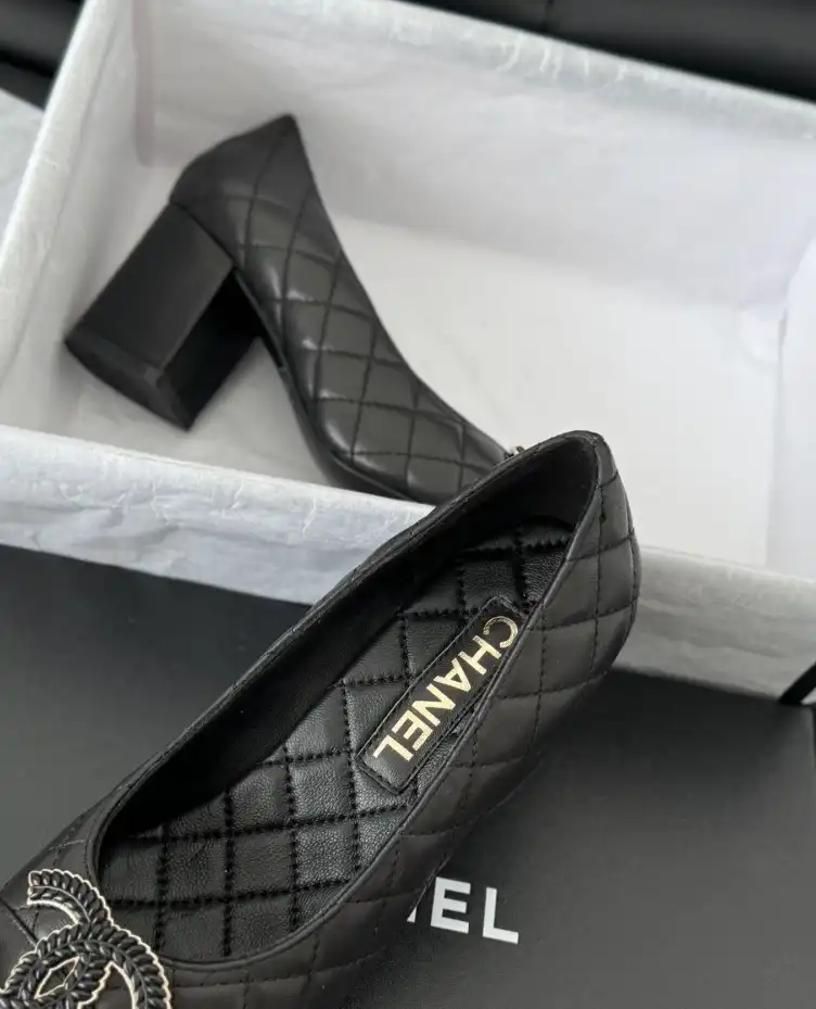 hype Chanel High Heels