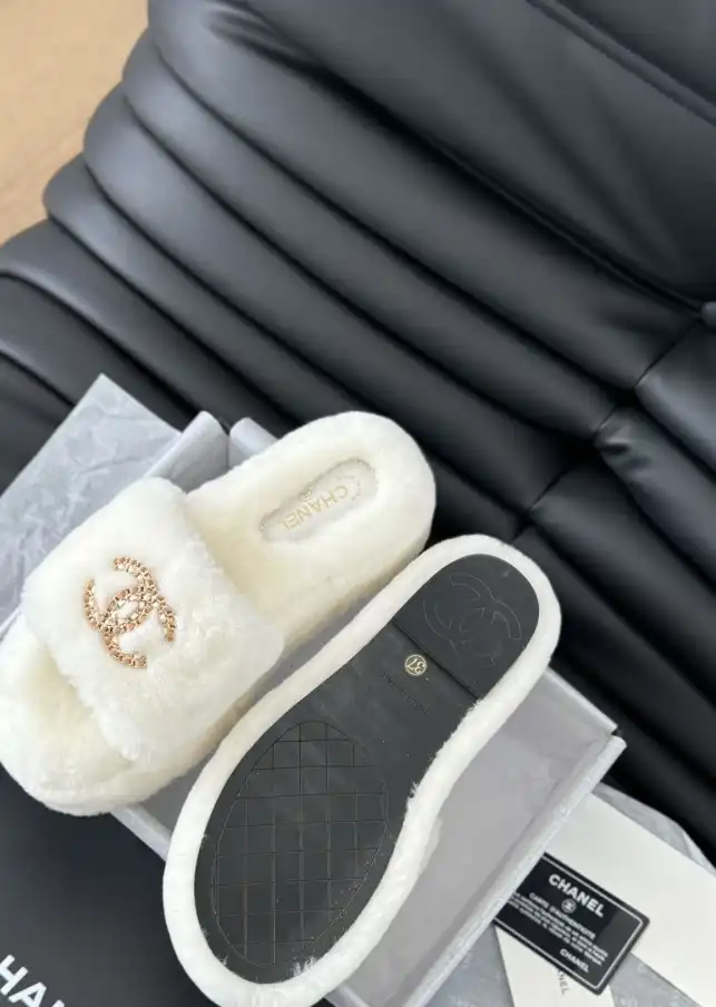 hype Chanel Slippers