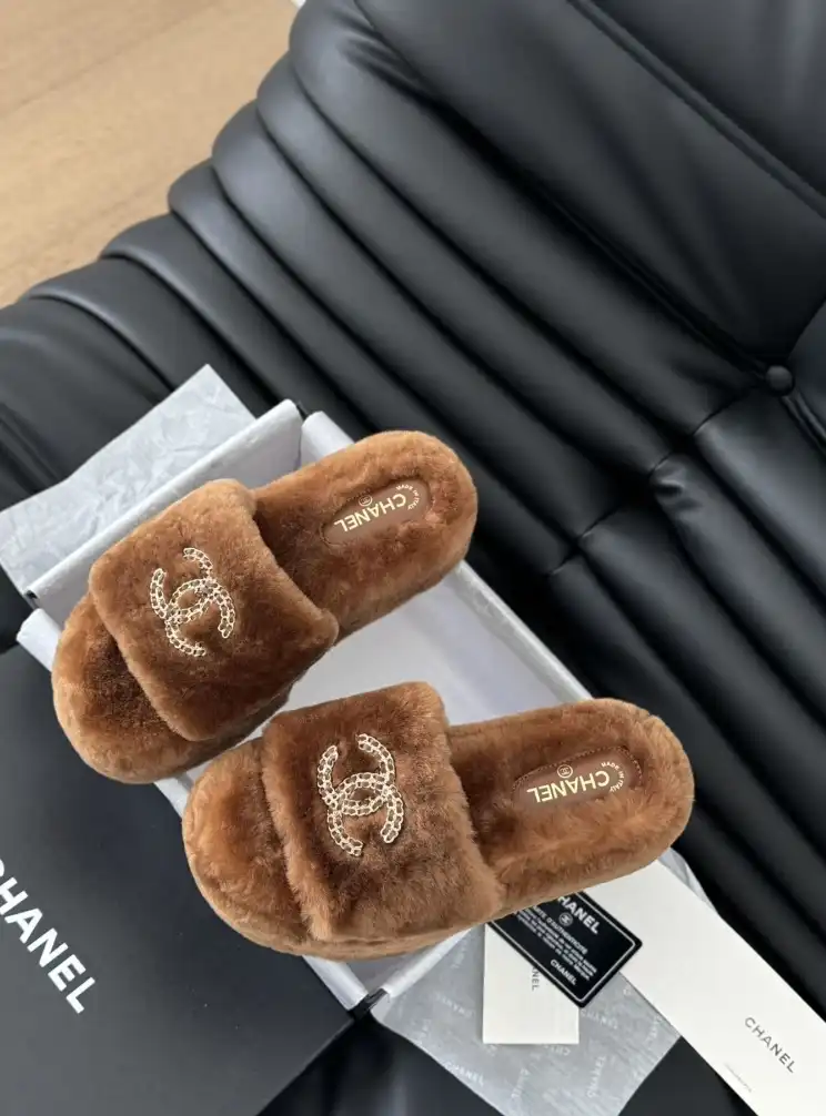 hype Chanel Slippers