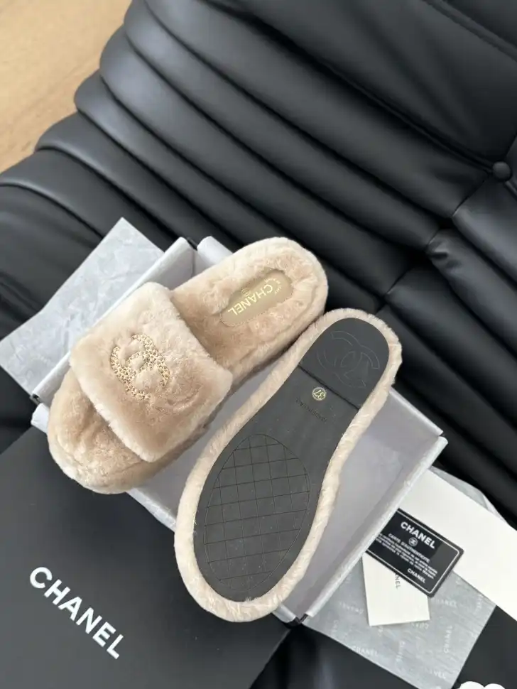 hype Chanel Slippers