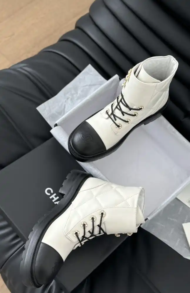 hype Chanel Boots