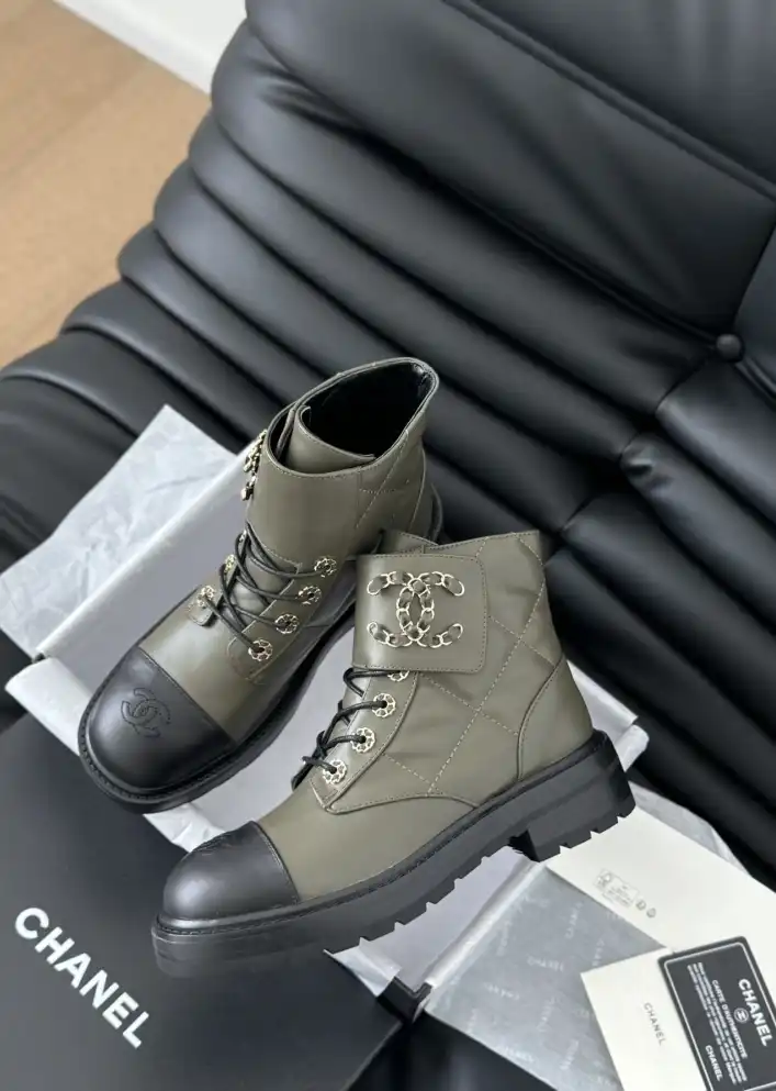 hype Chanel Boots