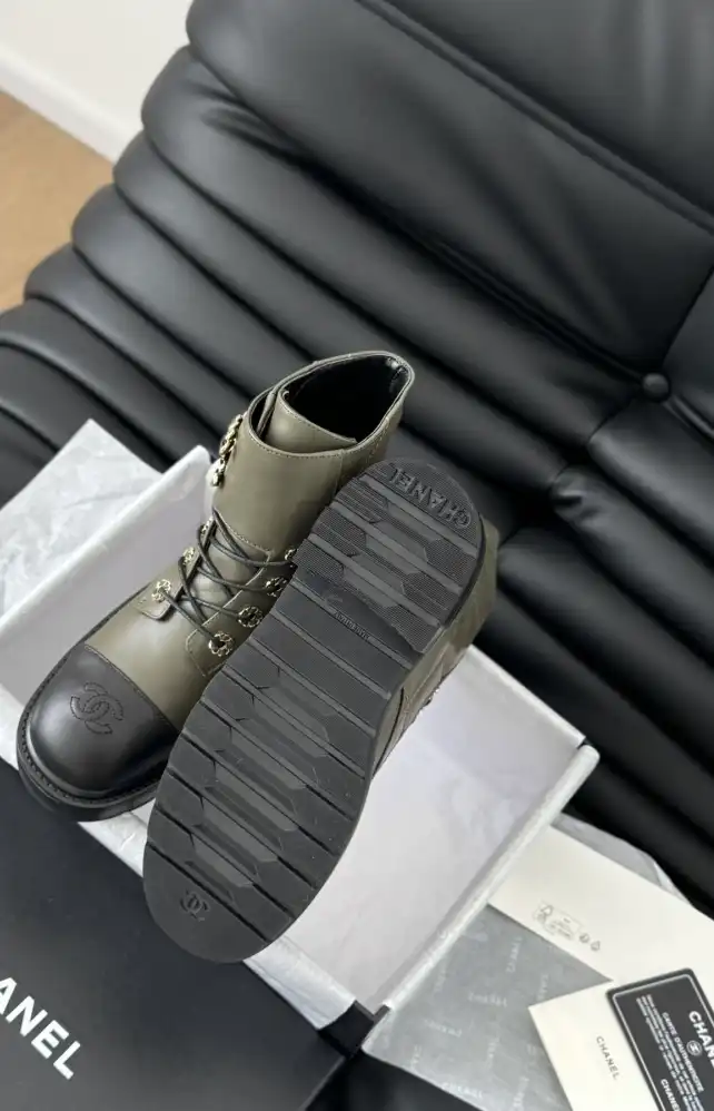 hype Chanel Boots