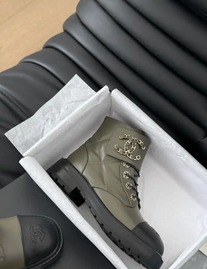 hype Chanel Boots