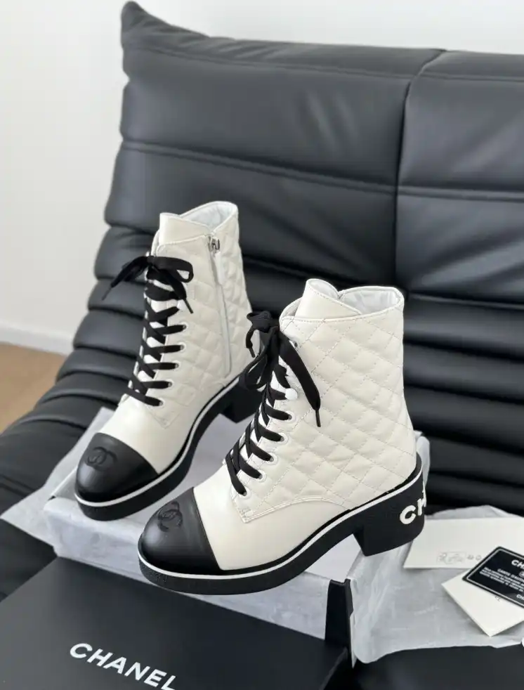 hype Chanel Boots