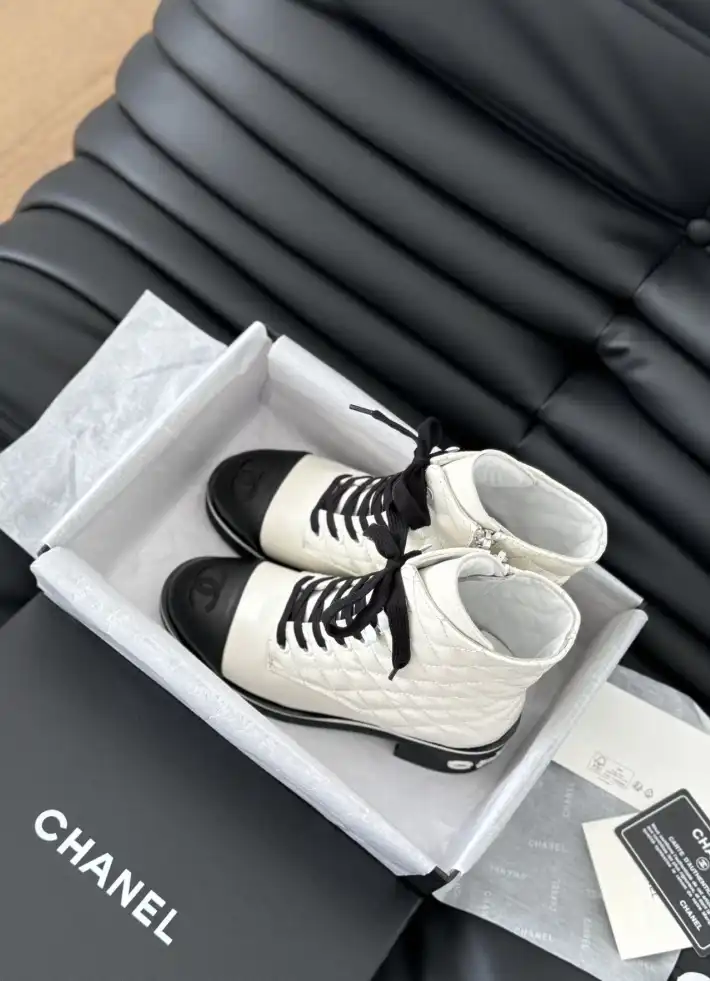 hype Chanel Boots