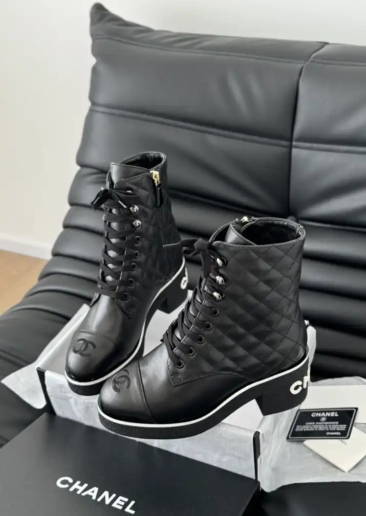 hype Chanel Boots