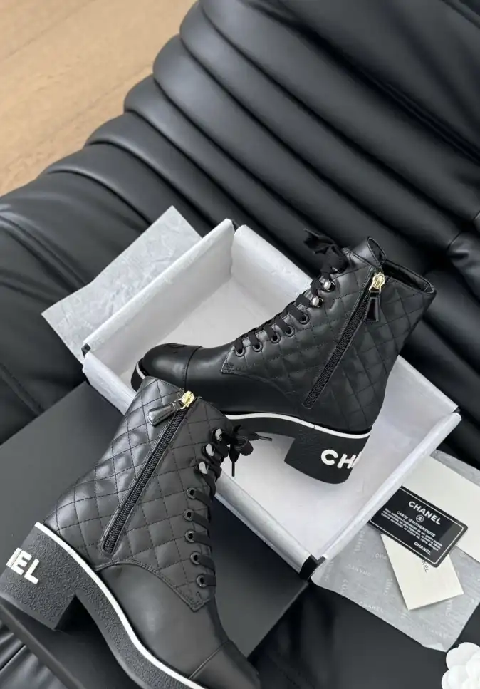 hype Chanel Boots