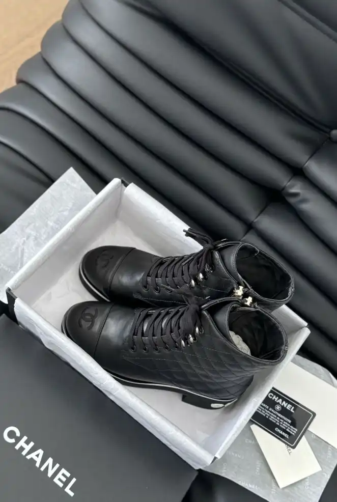 hype Chanel Boots