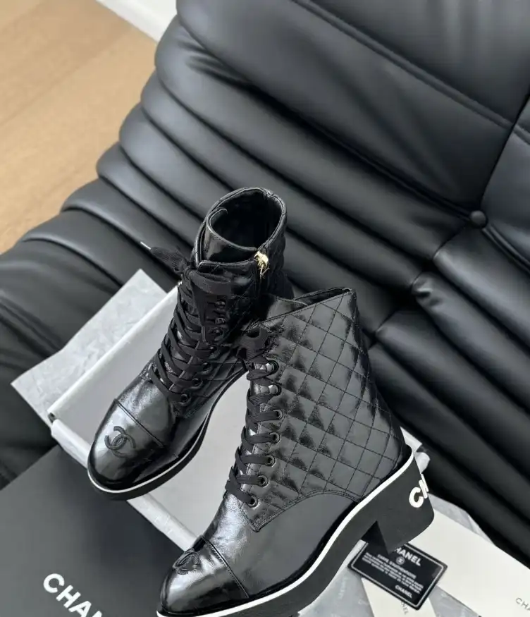 hype Chanel Boots