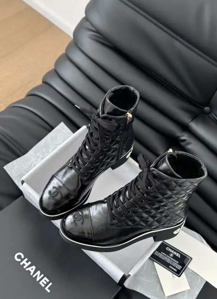 hype Chanel Boots