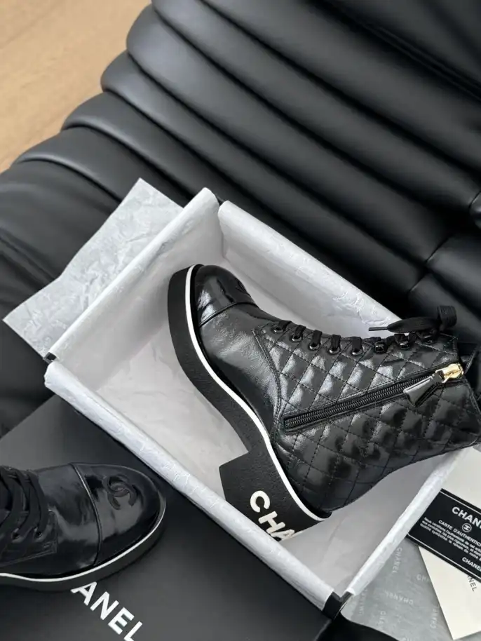 hype Chanel Boots