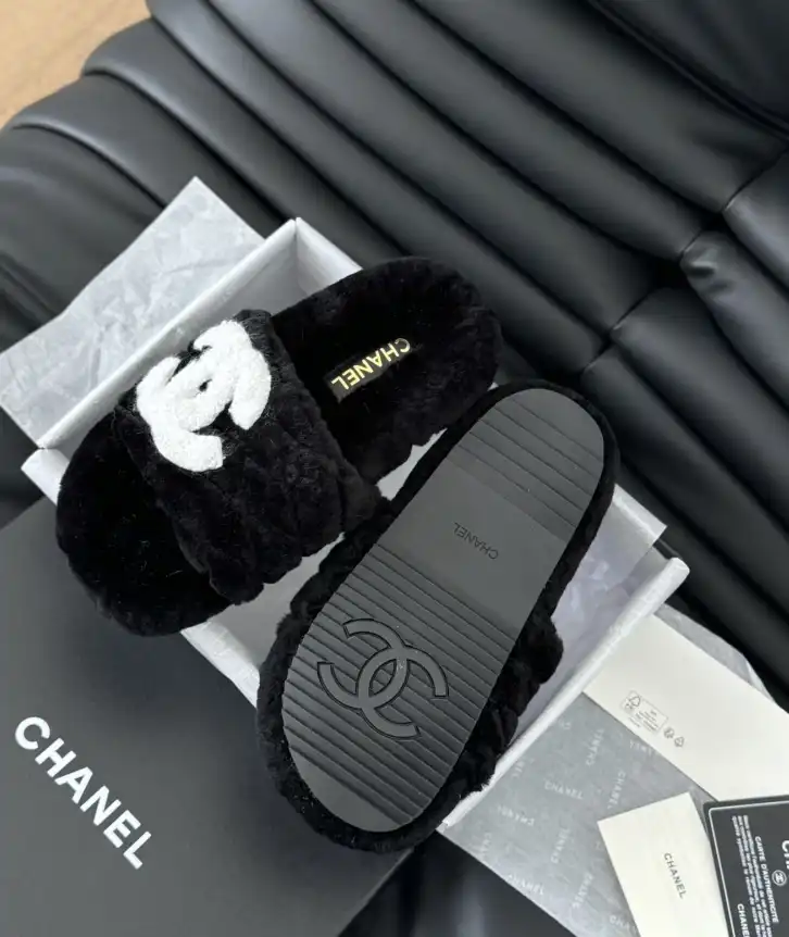 hype Chanel Slippers