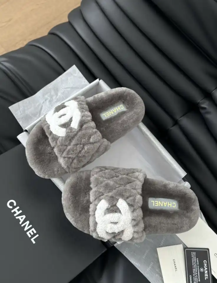 hype Chanel Slippers