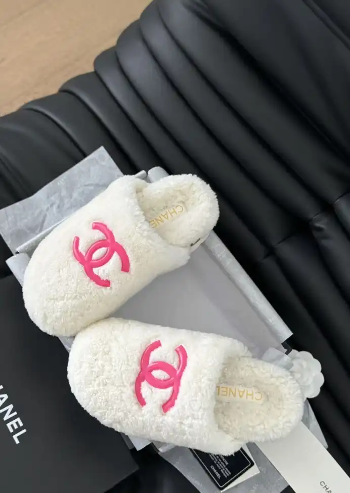 hype Chanel Slippers