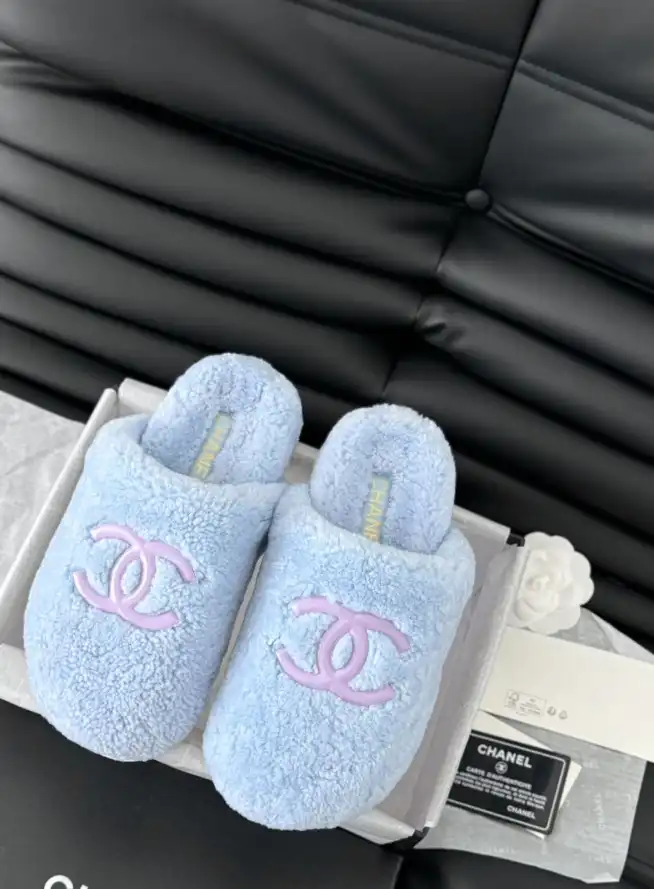 hype Chanel Slippers