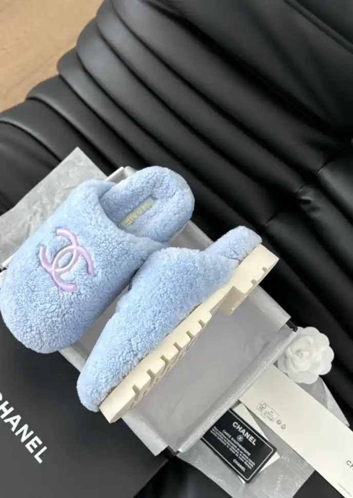 hype Chanel Slippers