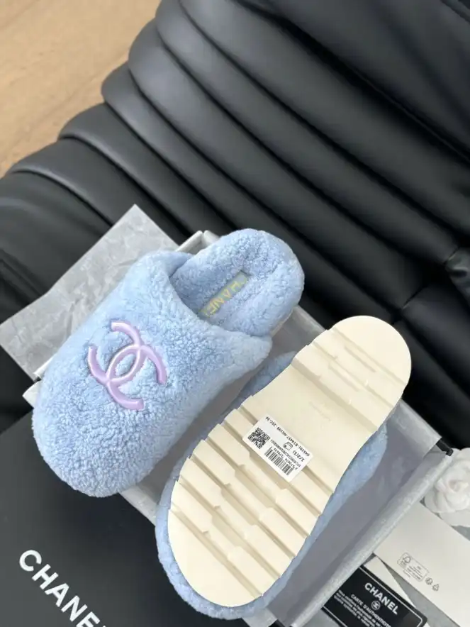 hype Chanel Slippers