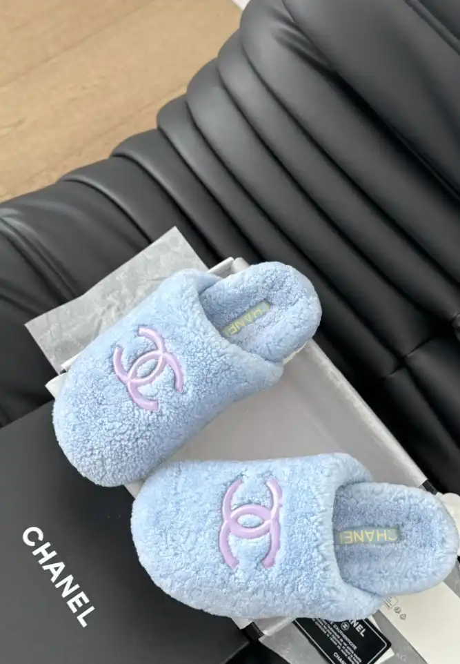 hype Chanel Slippers