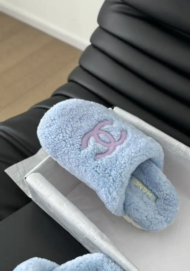 hype Chanel Slippers