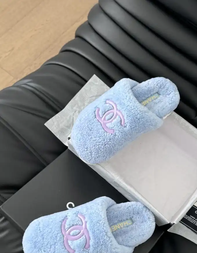 hype Chanel Slippers