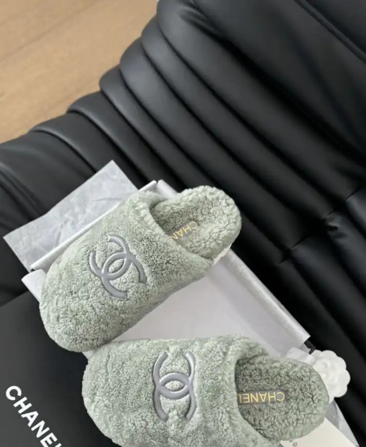 hype Chanel Slippers