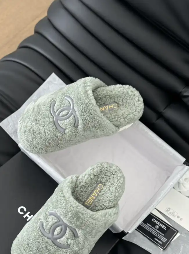 hype Chanel Slippers