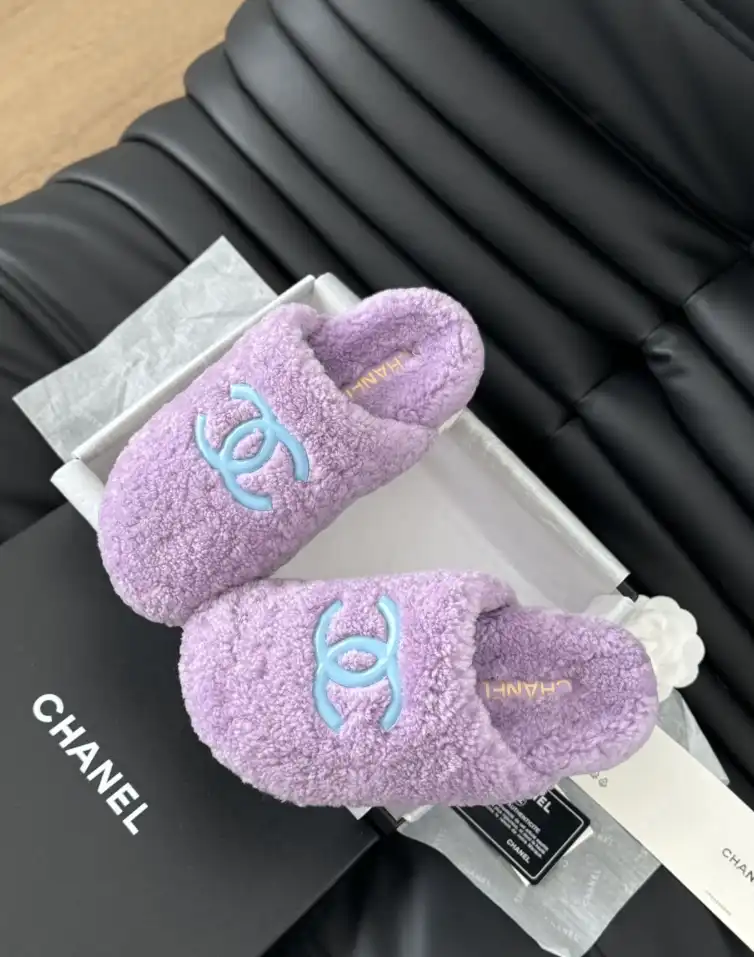 hype Chanel Slippers