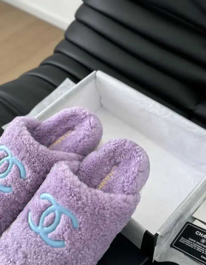 hype Chanel Slippers