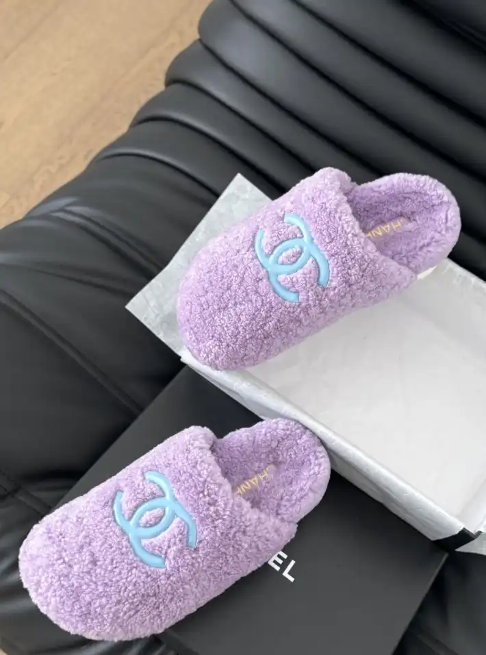 hype Chanel Slippers