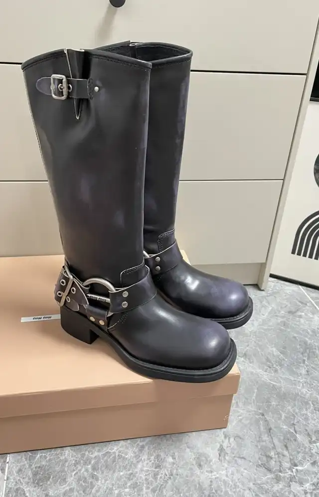 hype Miu Miu Boots