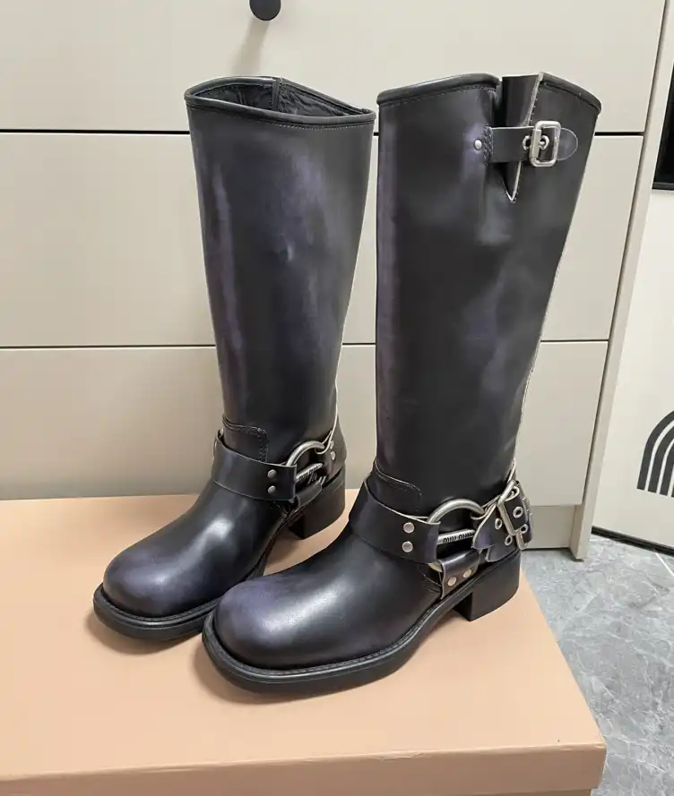 hype Miu Miu Boots