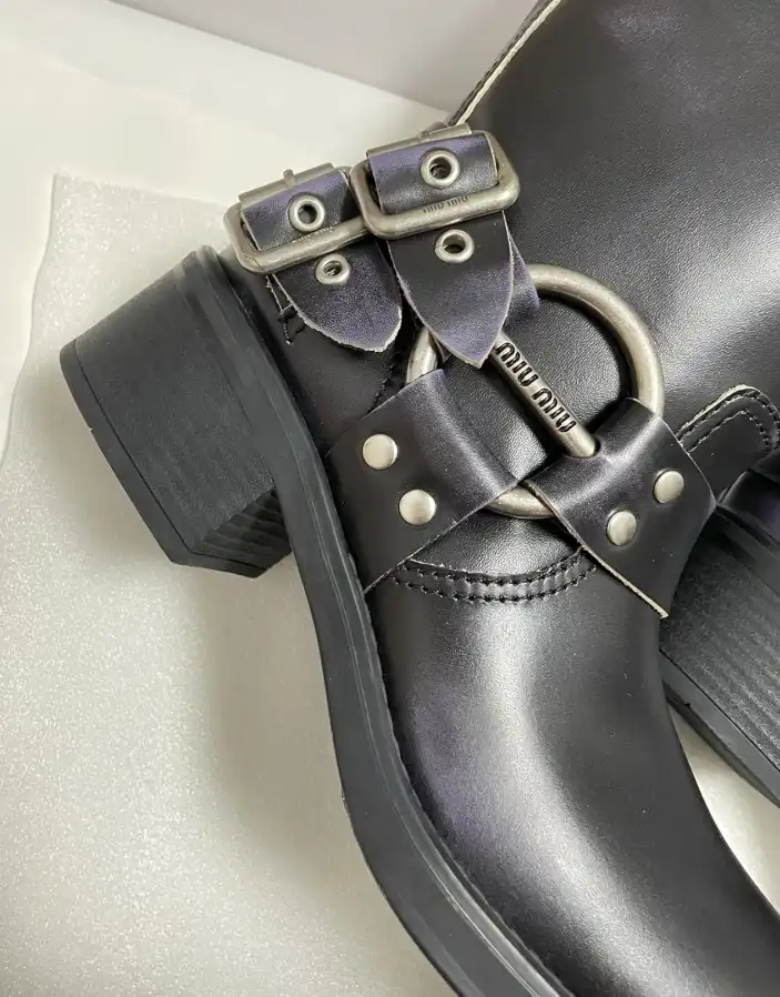 hype Miu Miu Boots