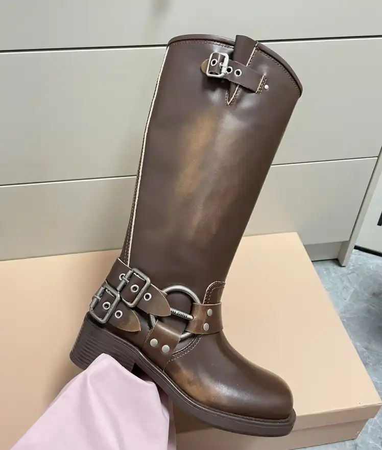 hype Miu Miu Boots