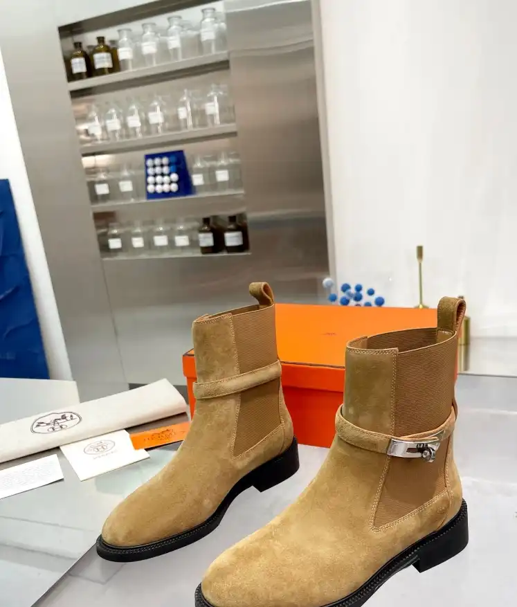 hype Hermes Boots