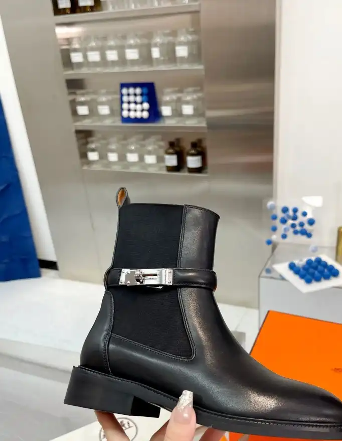 hype Hermes Boots