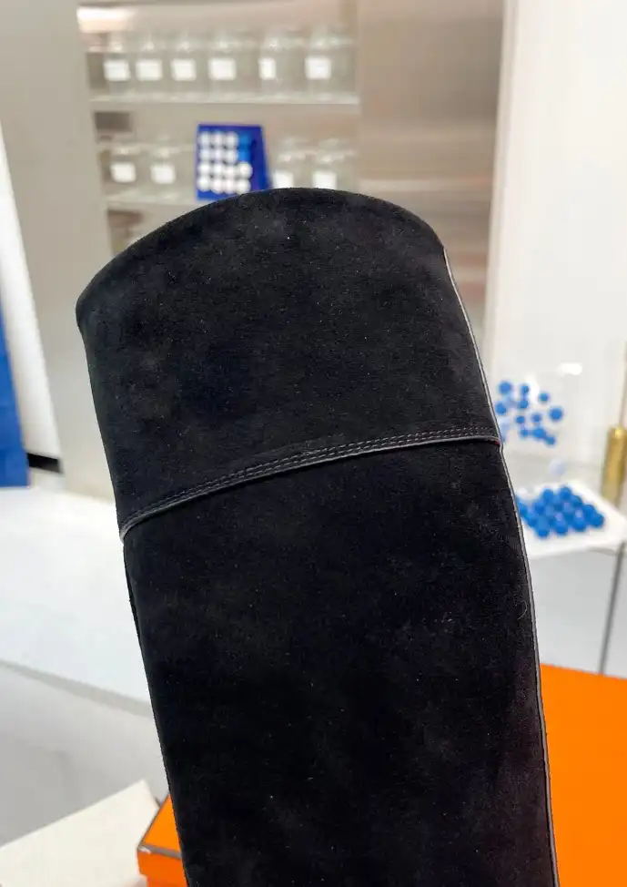 hype Hermes Boots