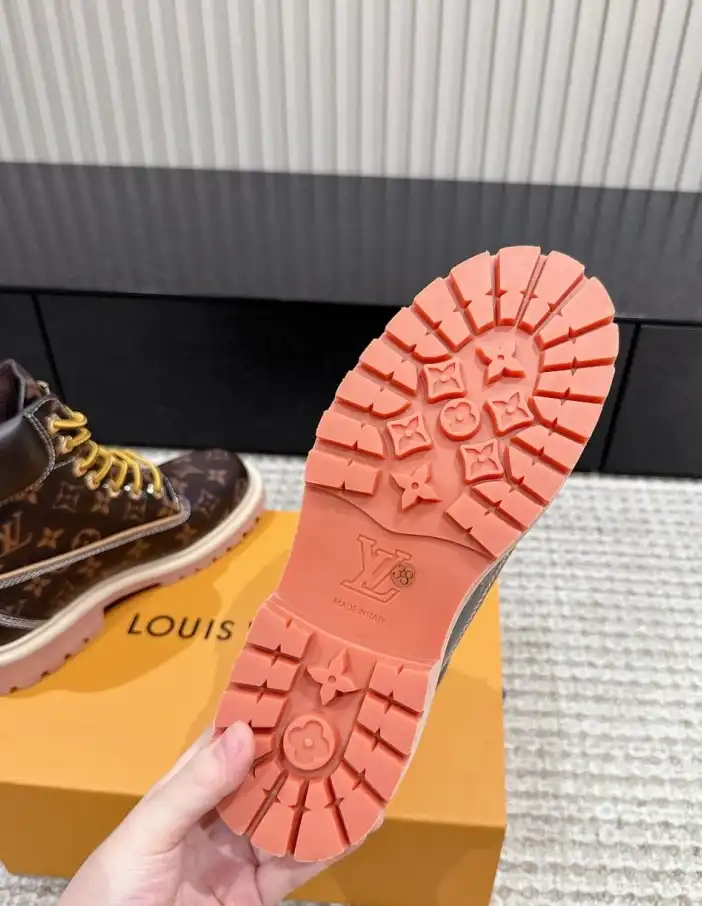 hype LV Boots