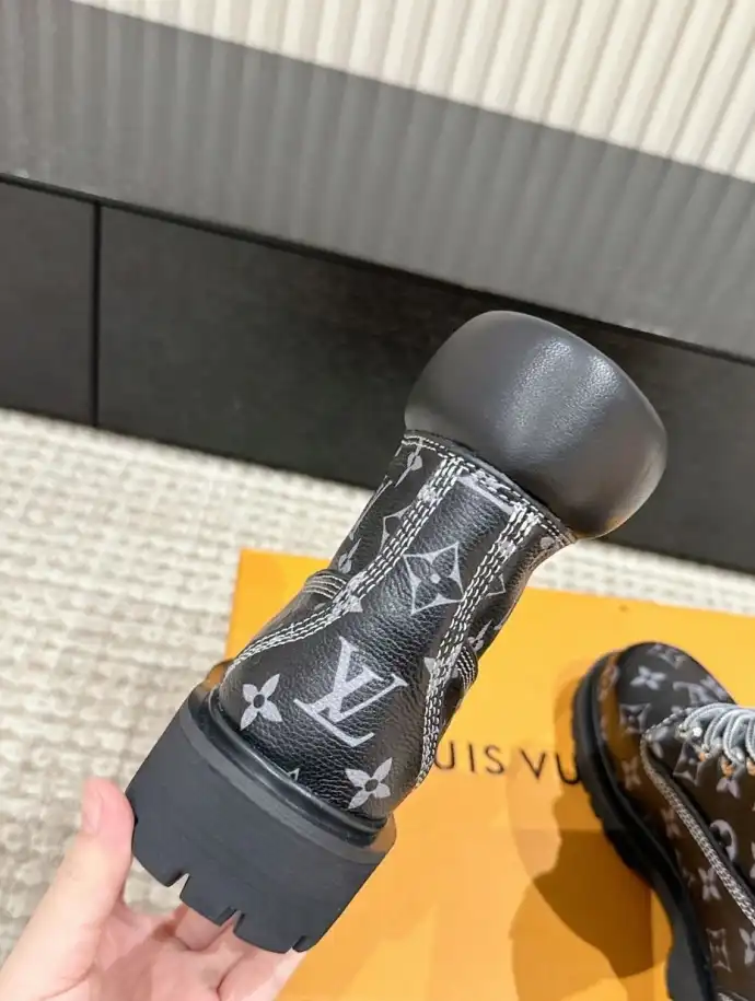 hype LV Boots