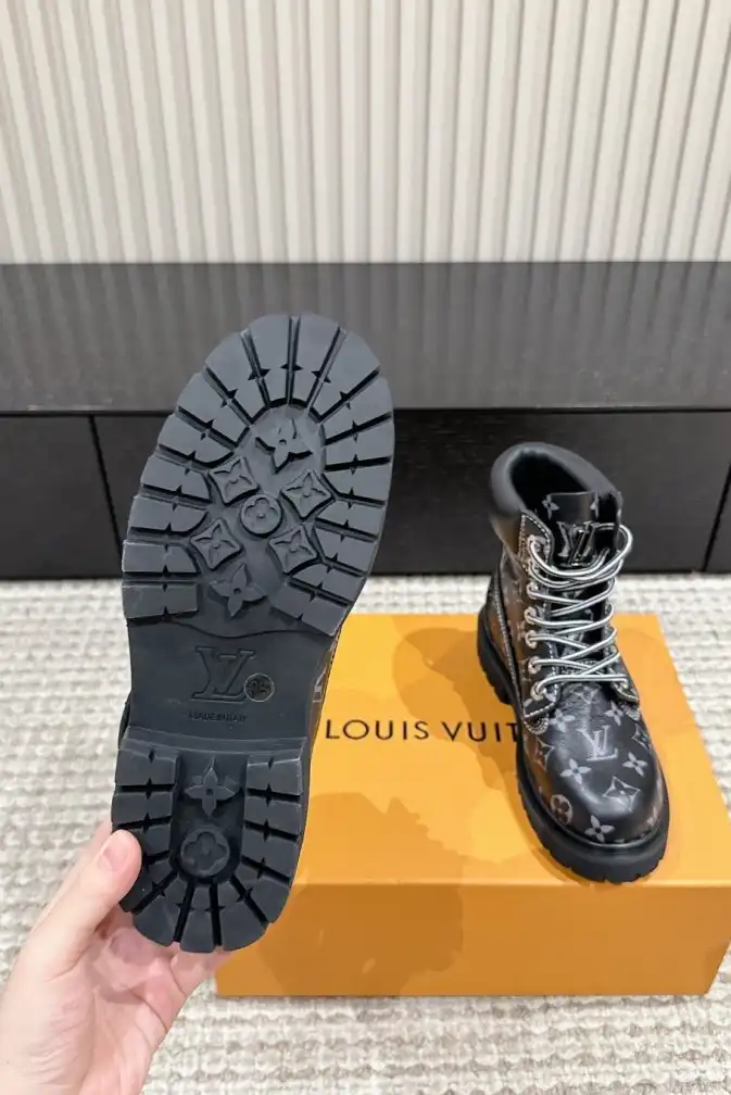 hype LV Boots