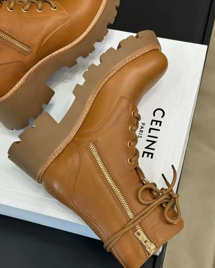 hype Chanel Boots