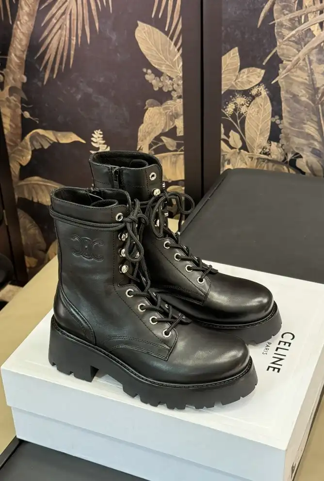 hype Chanel Boots