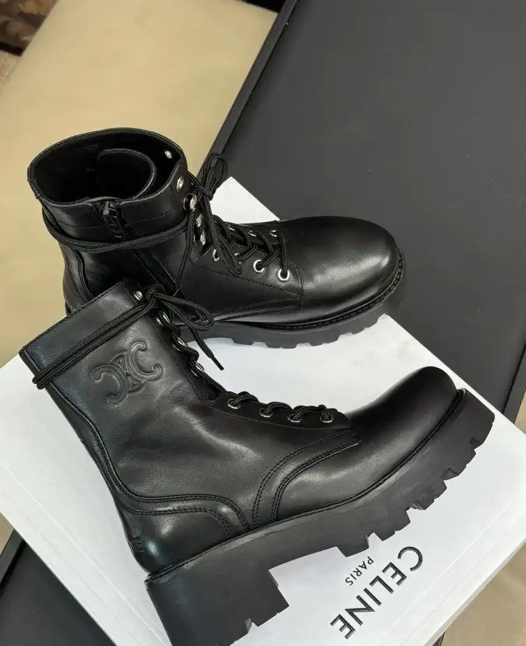 hype Chanel Boots