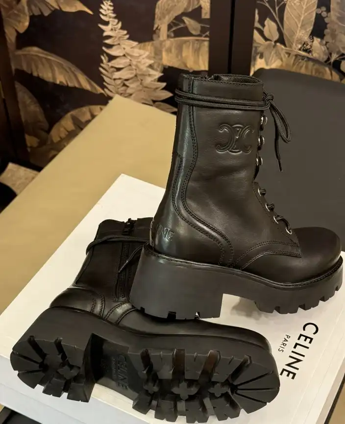 hype Chanel Boots